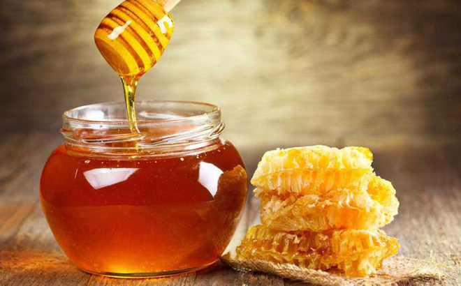 Kết hợp với mật ong trong thực đơn ăn uống giúp giảm cân đáng kể