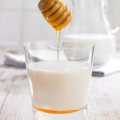 sữa với mật ong