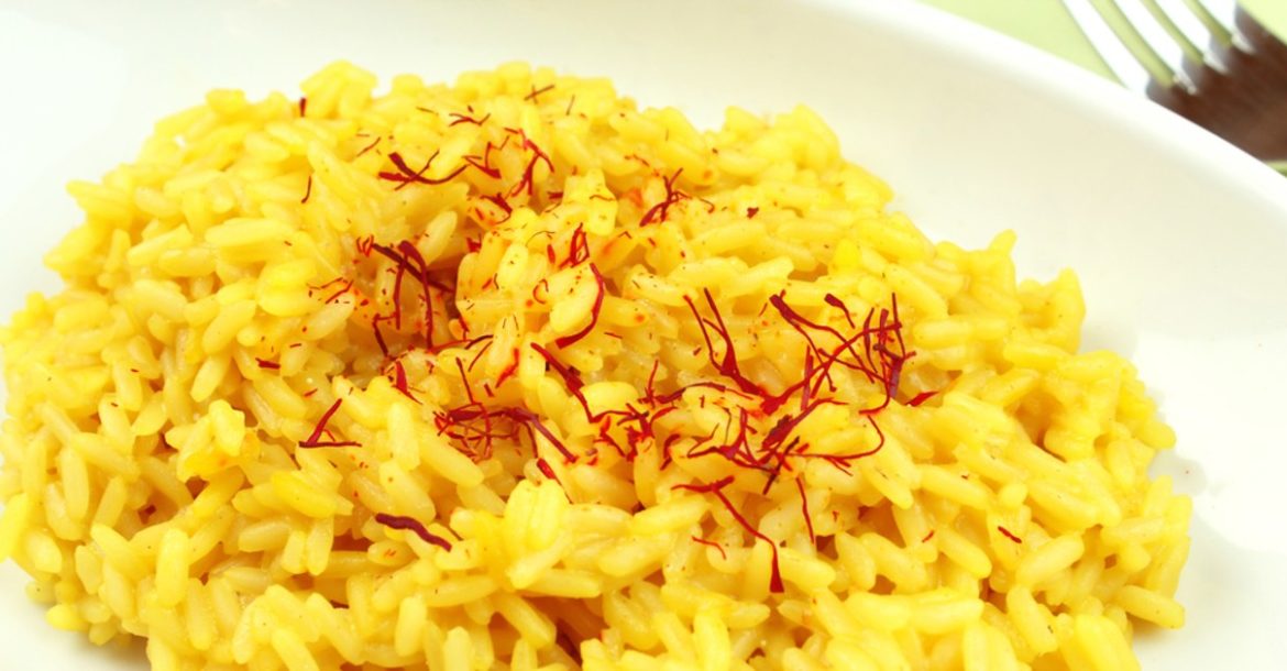 Dùng saffron làm nguyên liệu trong chế biến thức ăn