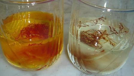 saffron-iran-co-may-loai