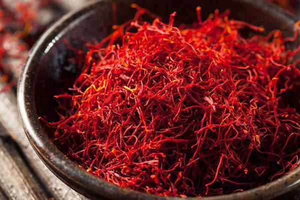 Chọn cách dùng Saffron Iran đúng